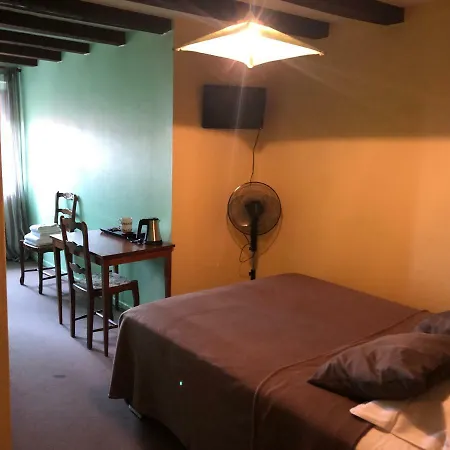 Hotel A L'etrier 2*